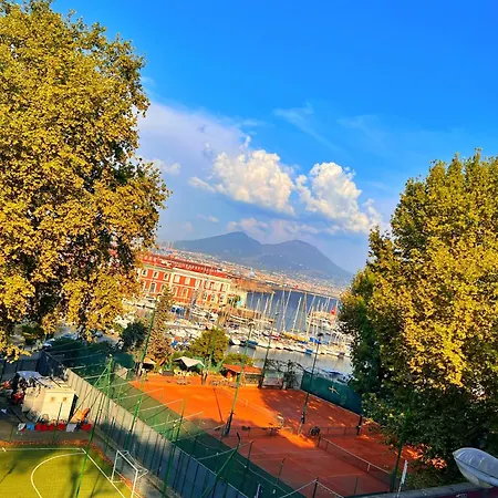 Lägenhet Angolo Di Santa Lucia Neapel